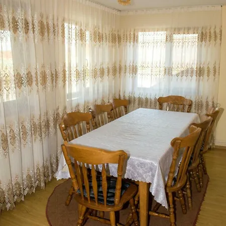 Pensiunea Casa Deny